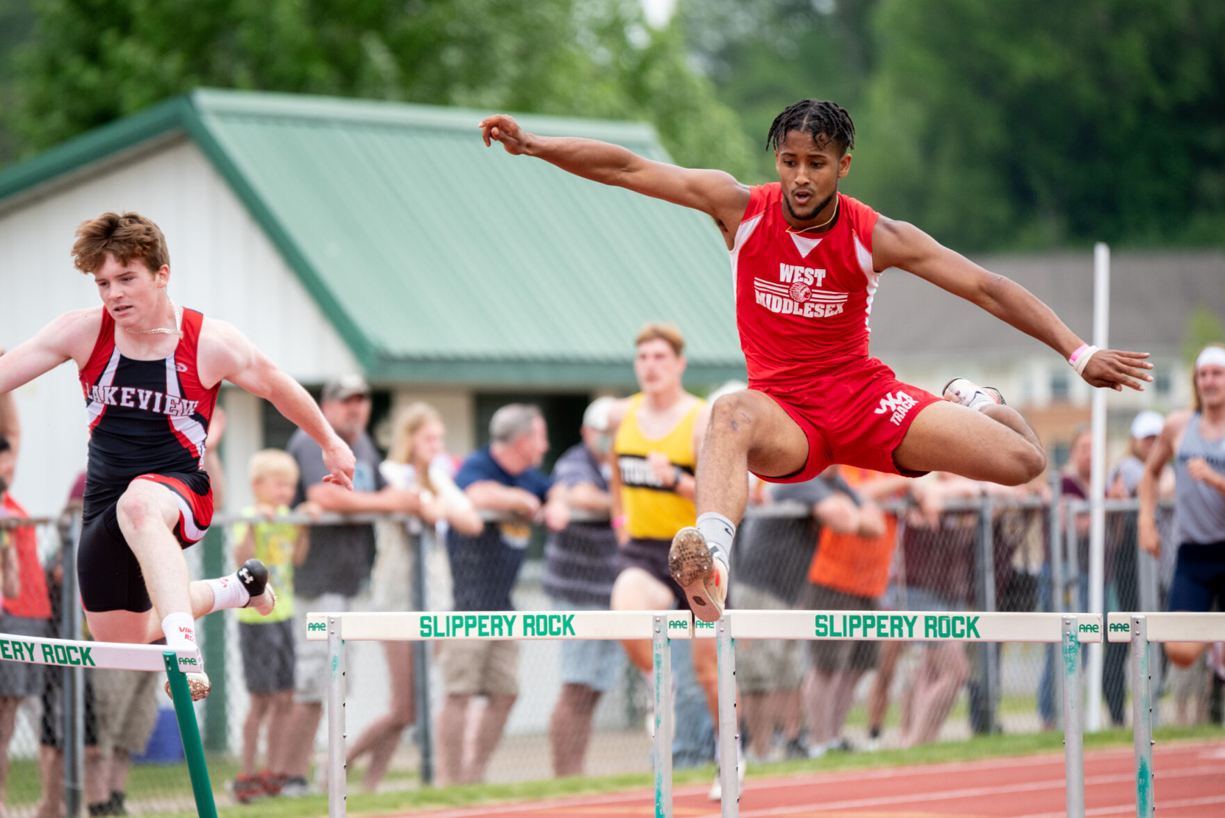 D10boys300hurdles-TM-1.jpg